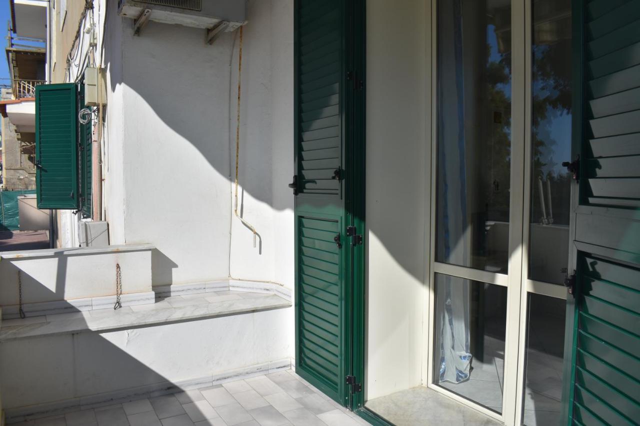 In Riva Al Mare Bed & Breakfast Gela Exterior photo